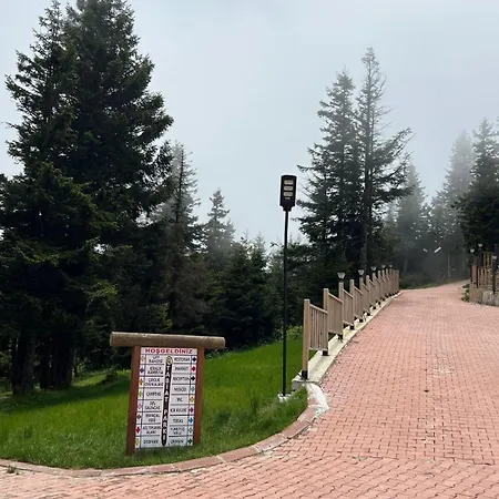 بيت خشبي Sultanmurat-otel-goernek Tabiat Parki